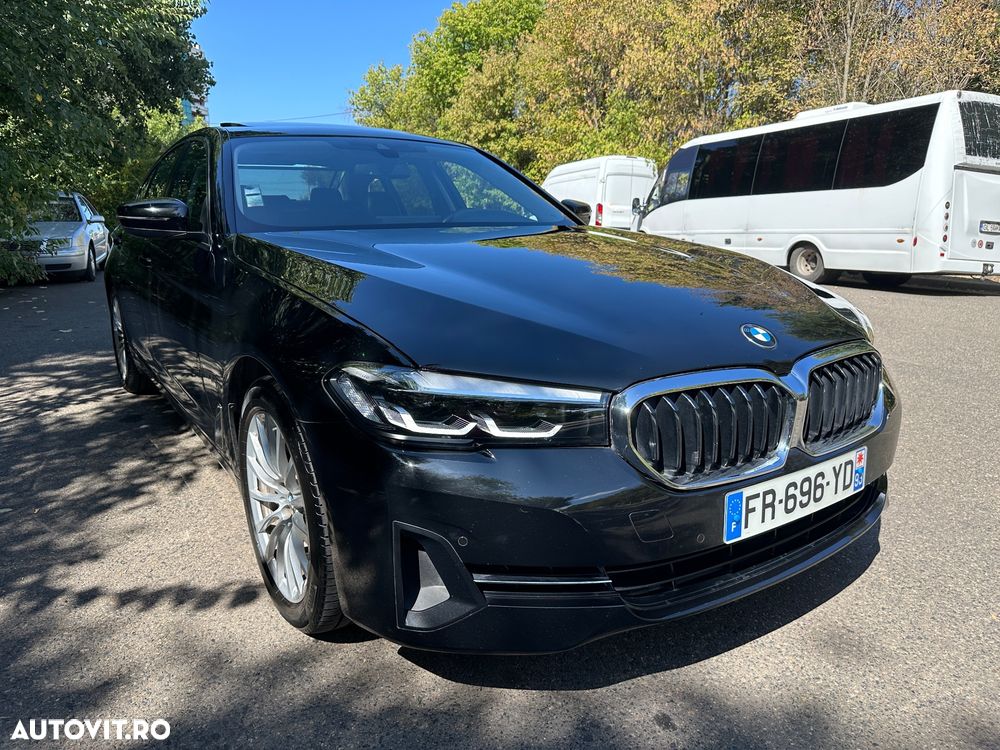 BMW Seria 5 530e Aut. Luxury Line - 2