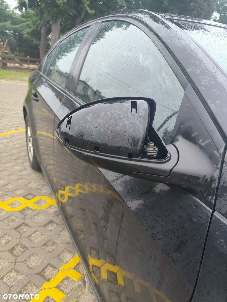 Chevrolet Cruze 1.6 LS - 16