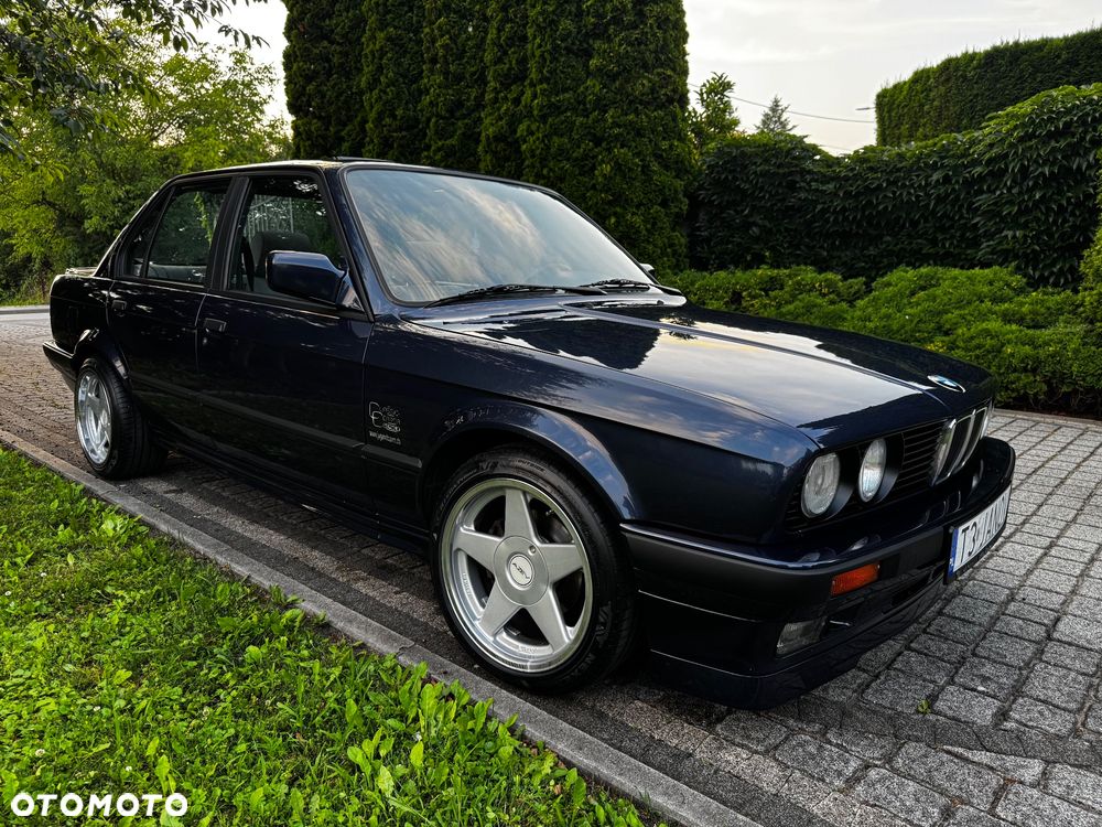 BMW Seria 3 - 16