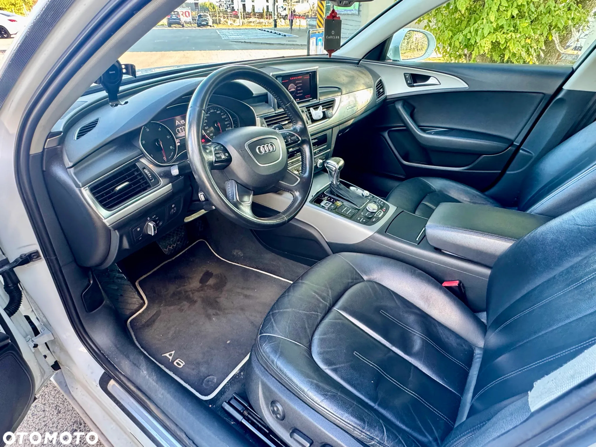 Audi A6 - 6