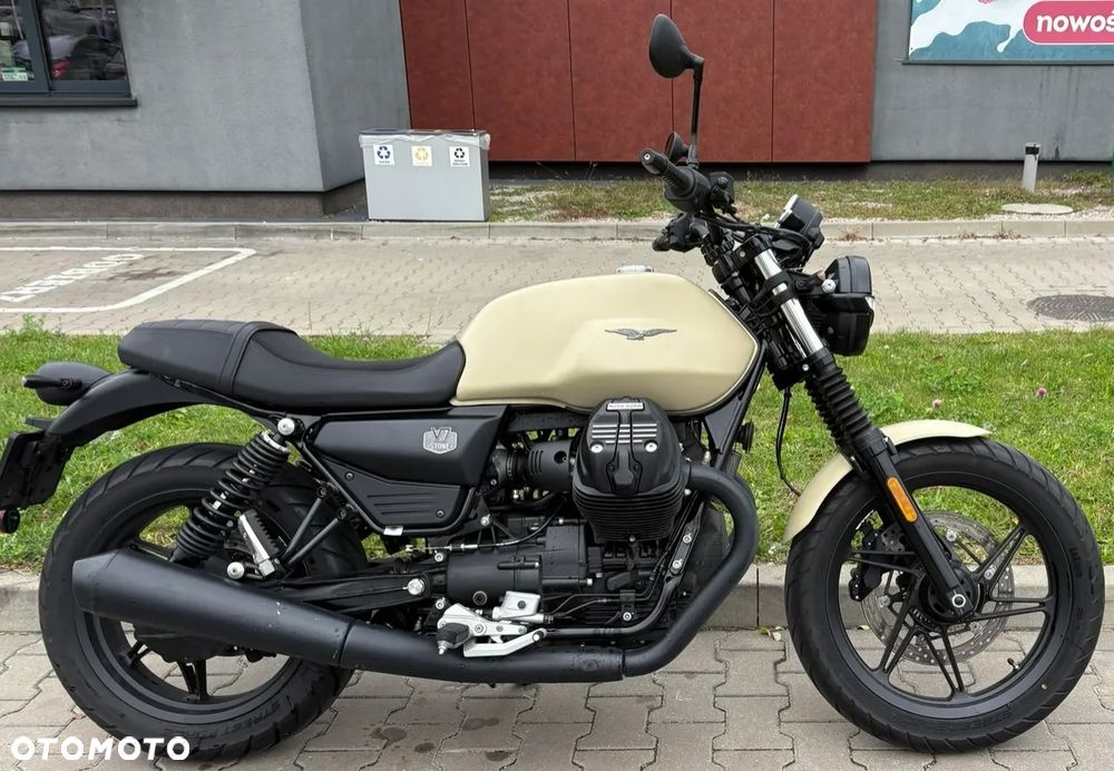 Moto Guzzi V7