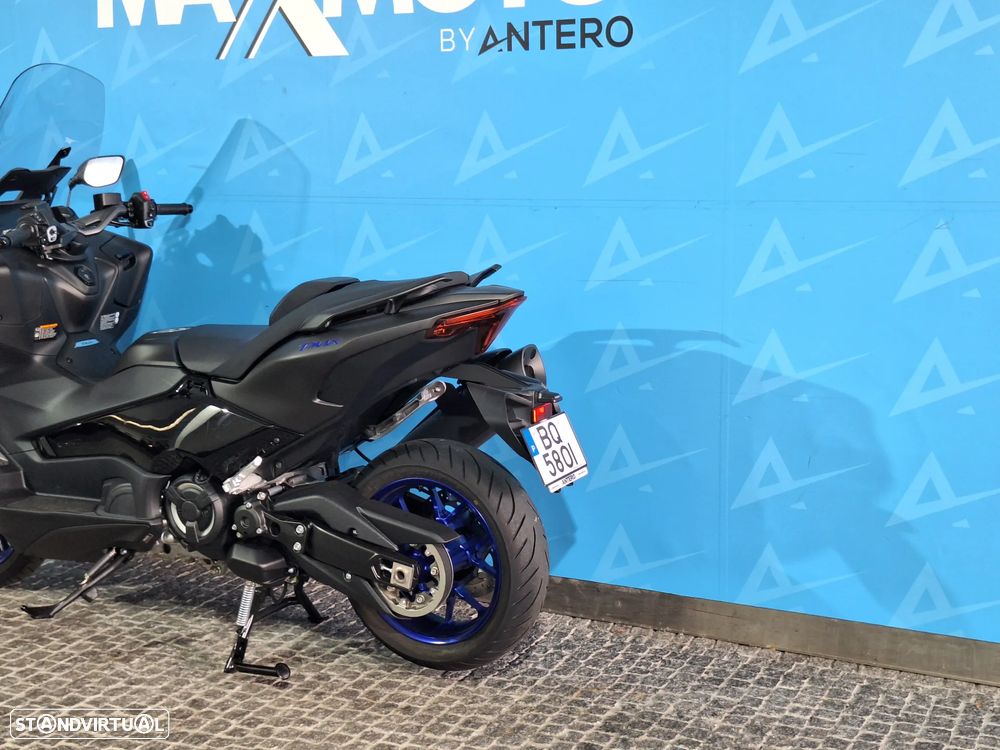 Yamaha TMAX 560 - 6