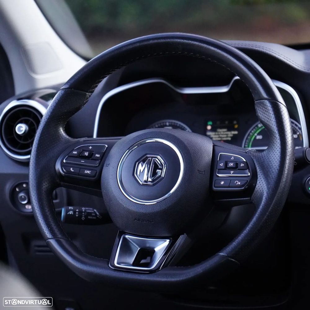 MG ZS EV 44.5 kWh Luxury - 10