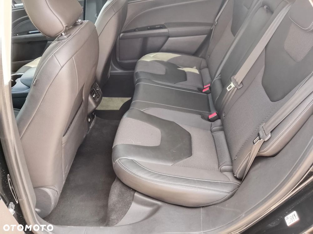 Ford Mondeo 2.0 TDCi Bi-Turbo PowerShift-Aut Titanium - 10