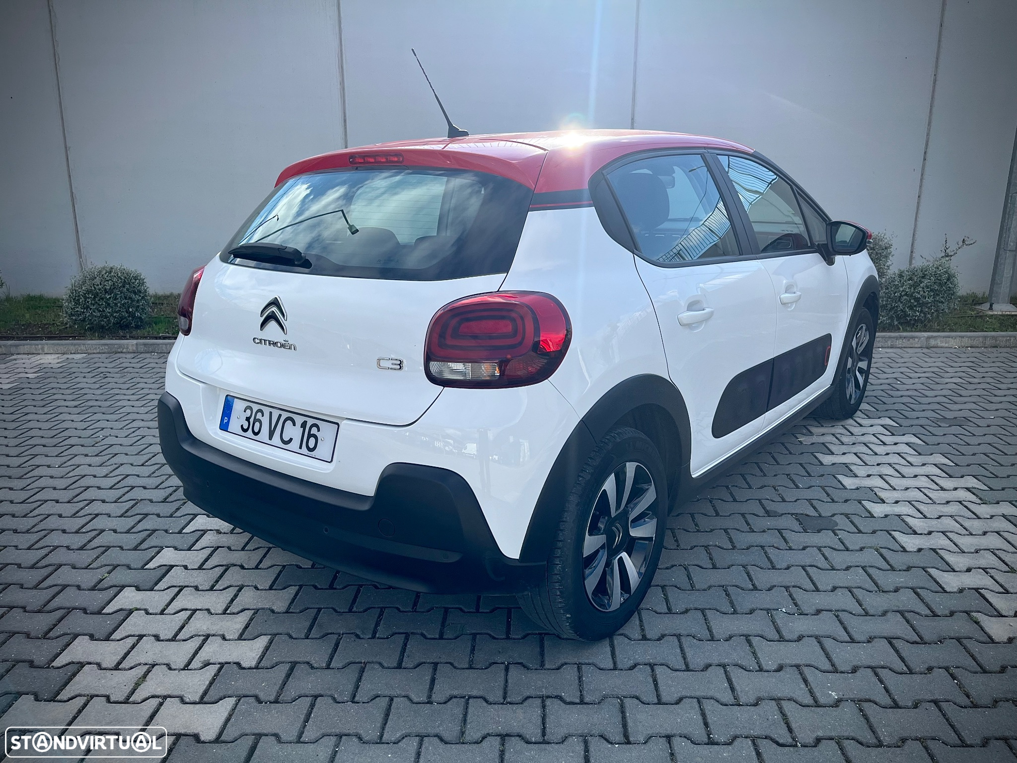 Citroën C3 1.2 PureTech Feel - 4