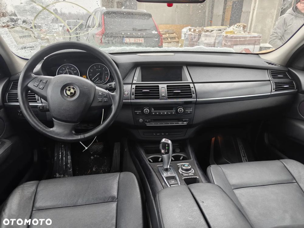 BMW X5 xDrive35i Edition Exclusive - 6