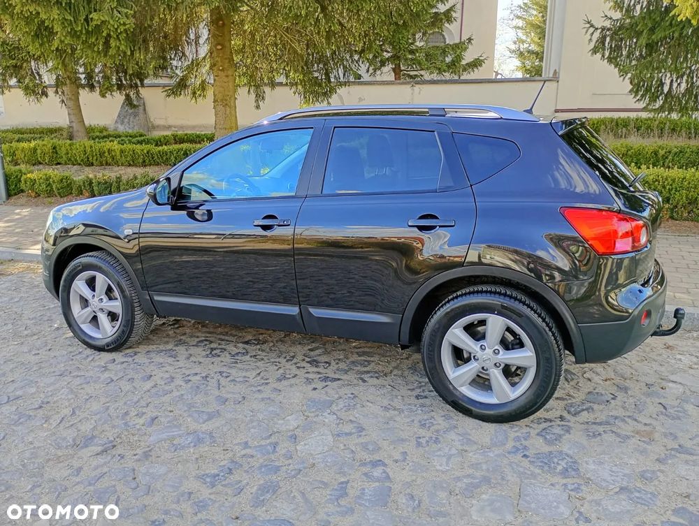 Nissan Qashqai 2.0 dCi 4 x 4 DPF tekna - 6