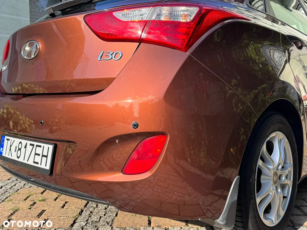 Hyundai i30 1.4 Classic - 10