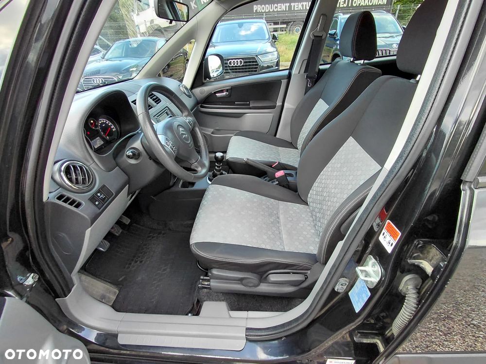 Suzuki SX4 2.0 DDiS 4x2 Comfort - 26