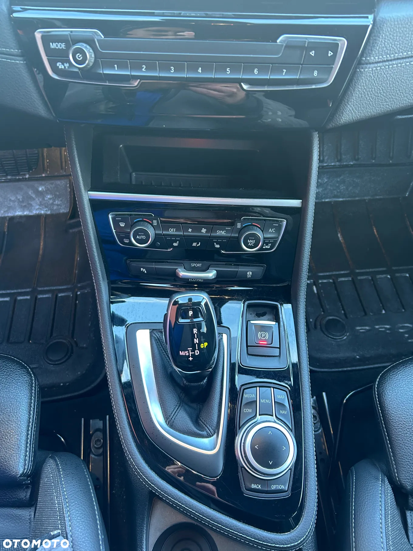 BMW Seria 2 218i M Sport - 17