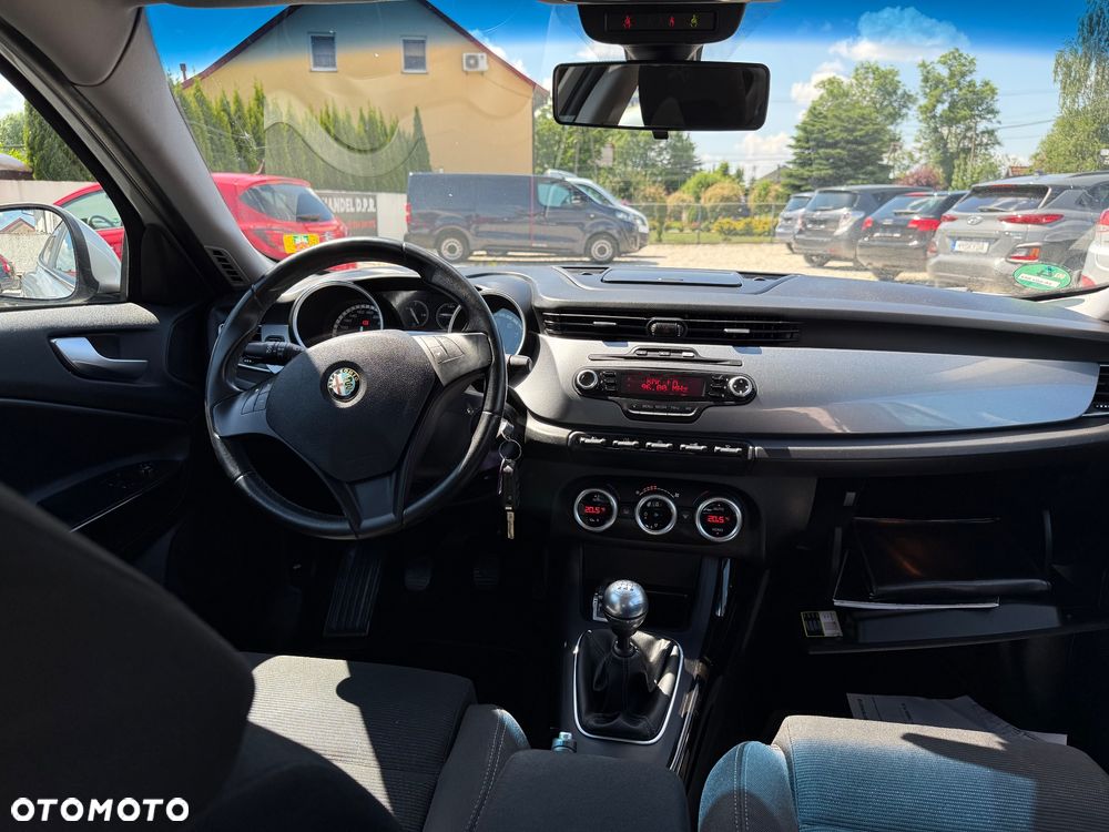 Alfa Romeo Giulietta 1.4 TB 16V Turismo - 9