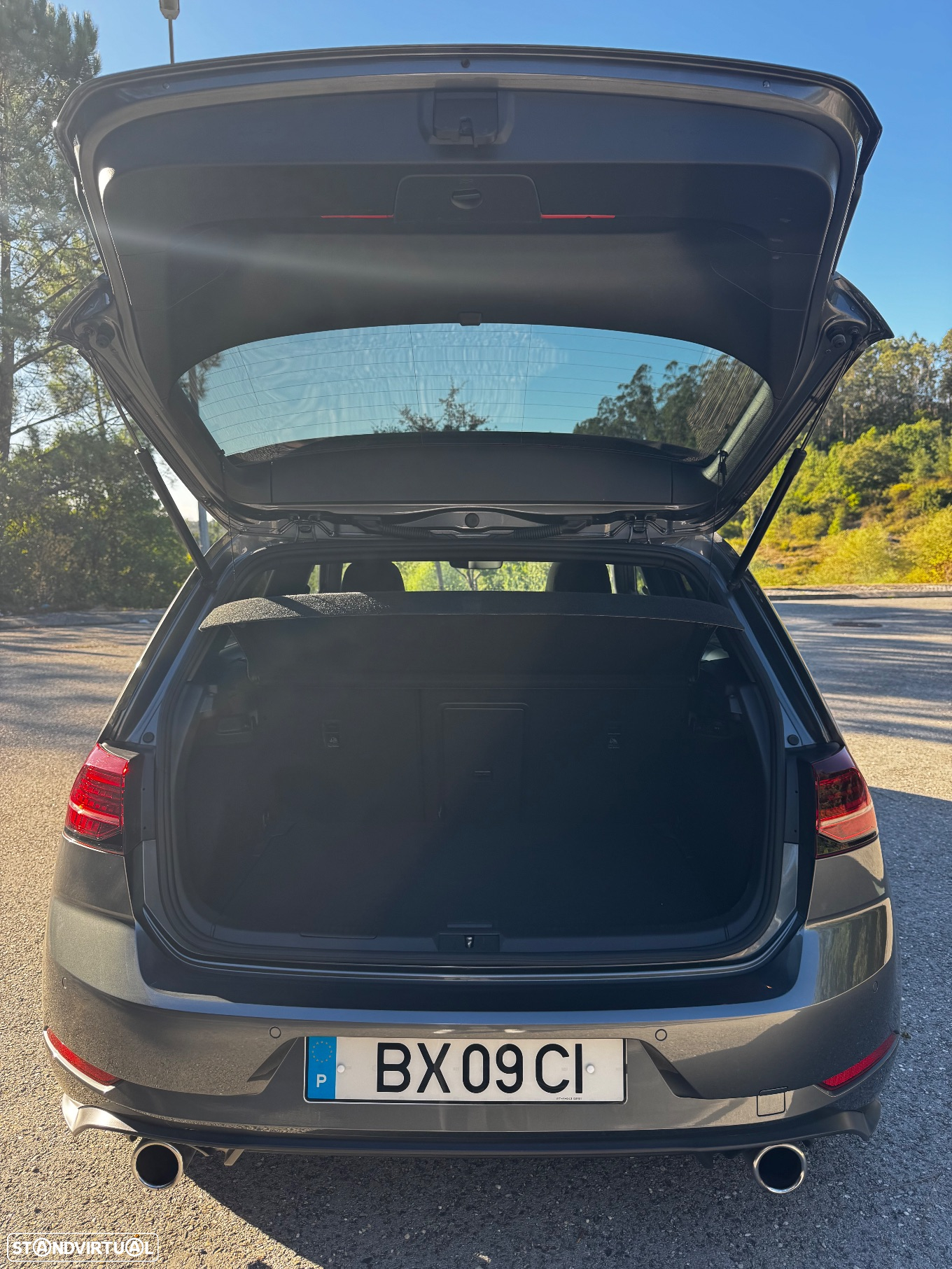 VW Golf 2.0 TSI GTI Performance - 19