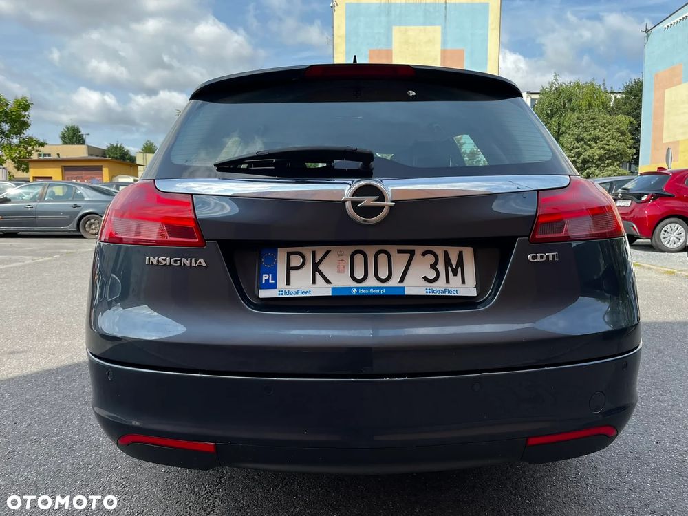 Opel Insignia 2.0 CDTI - 8