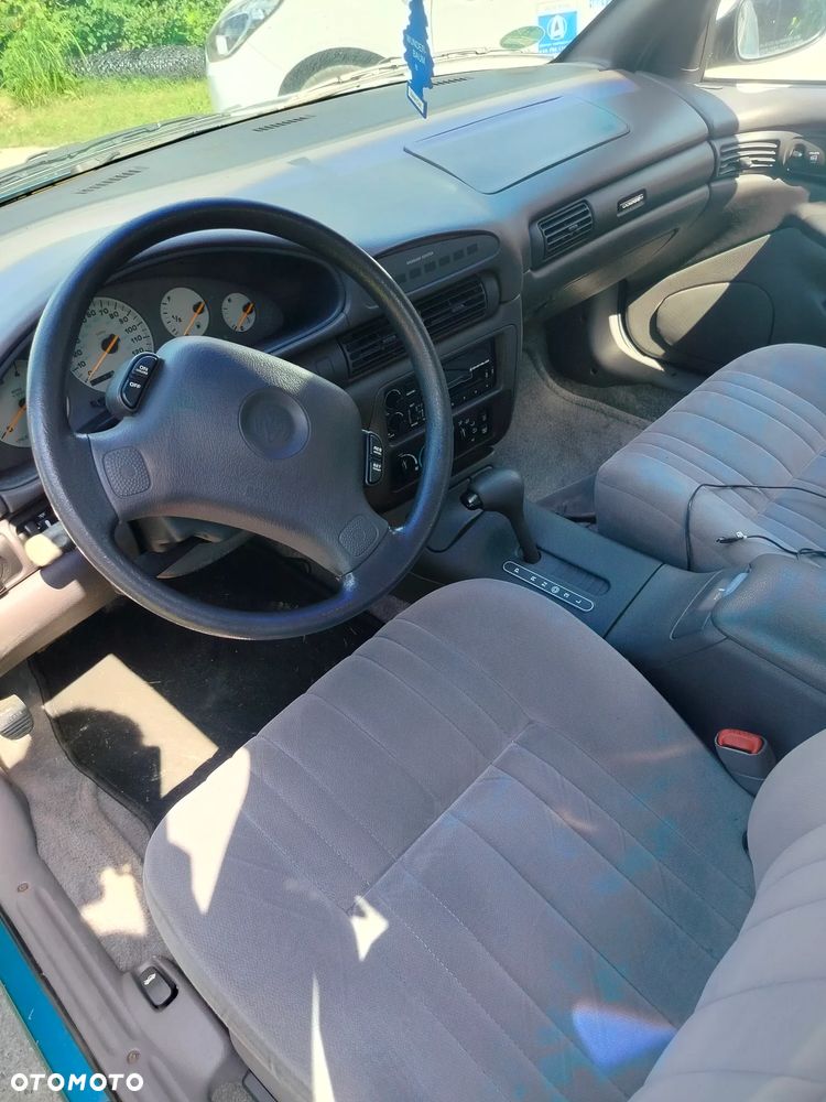 Dodge Intrepid - 7