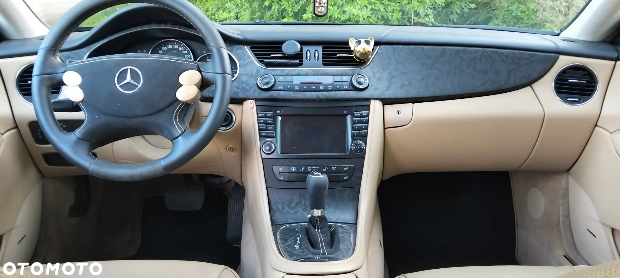 Mercedes-Benz CLS 500 - 33