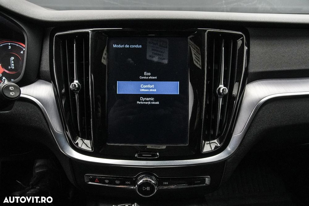 Volvo V60 D3 Base - 21