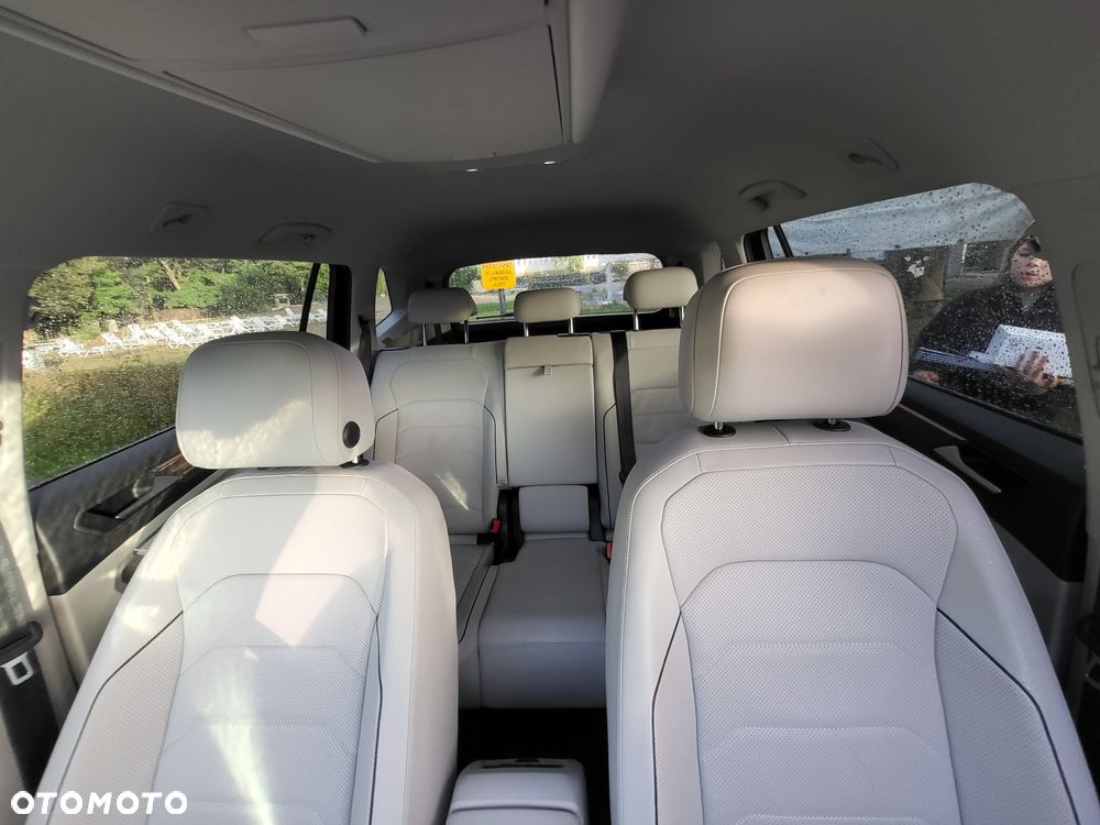 Volkswagen Tiguan Allspace 2.0 TDI 4Mot Elegance DSG 7os - 13