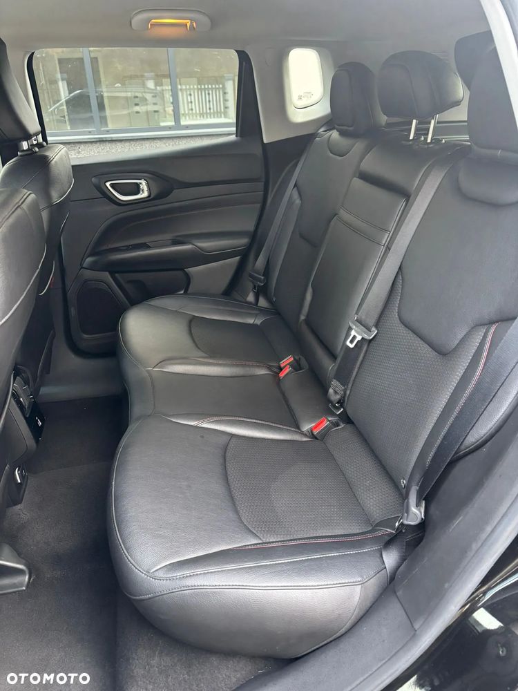 Jeep Compass 1.3 T4 4xe Automatik Trailhawk - 13