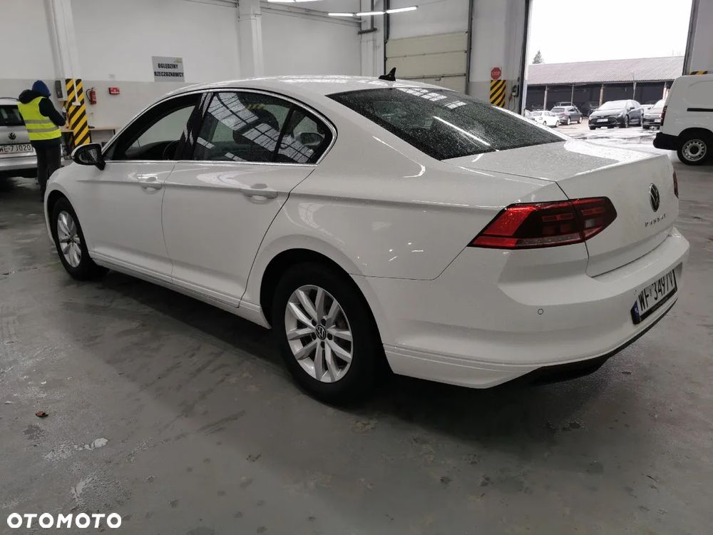 Volkswagen Passat 1.5 TSI EVO Business - 5