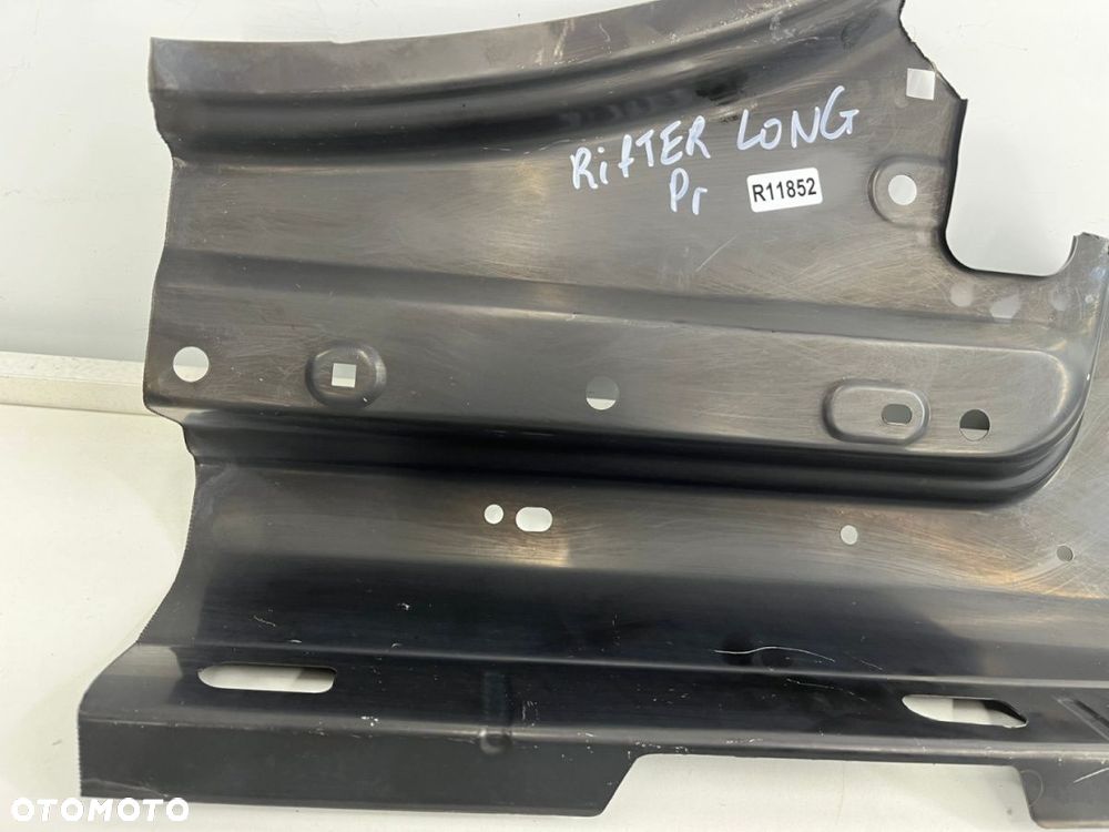Poszycie Peugeot Rifter LONG 2018r.- prawy próg ĆWIARTKA długi otwory na listwy - 6