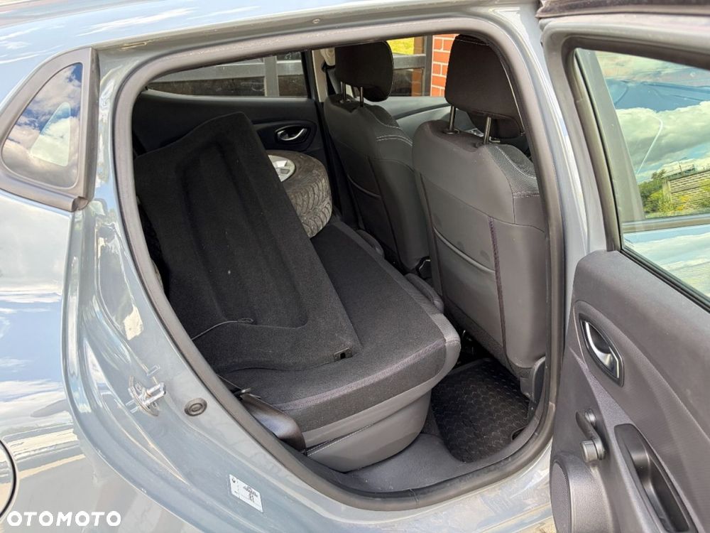 Renault Clio 1.2 16V Life - 14