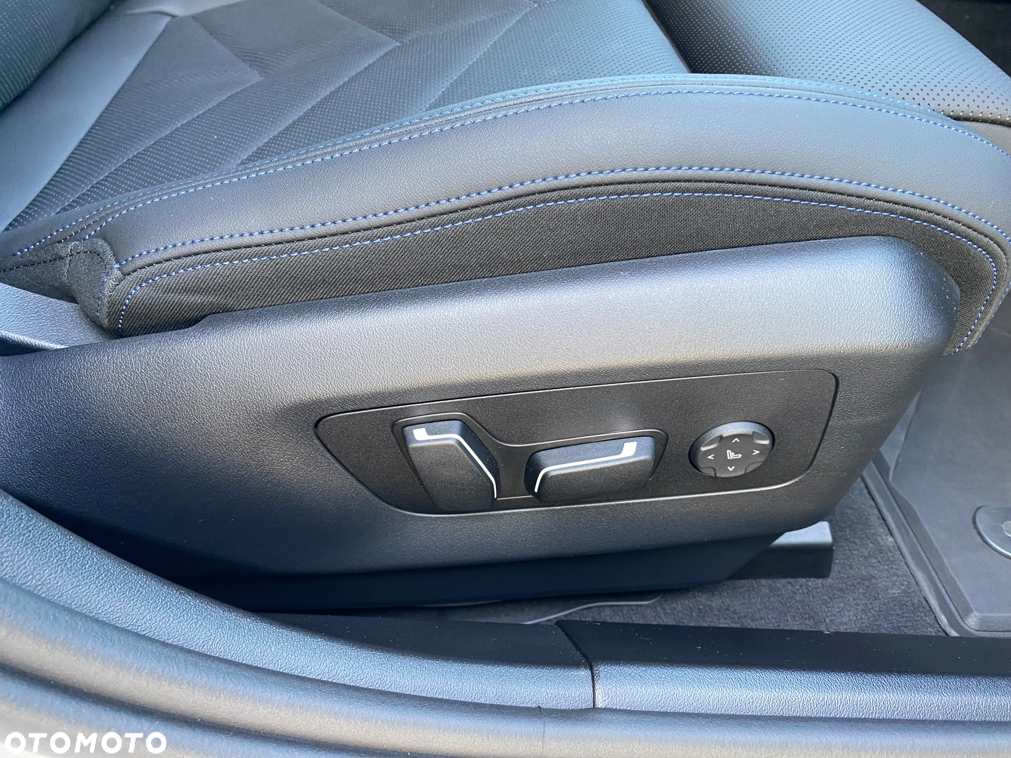 BMW Seria 5 - 34