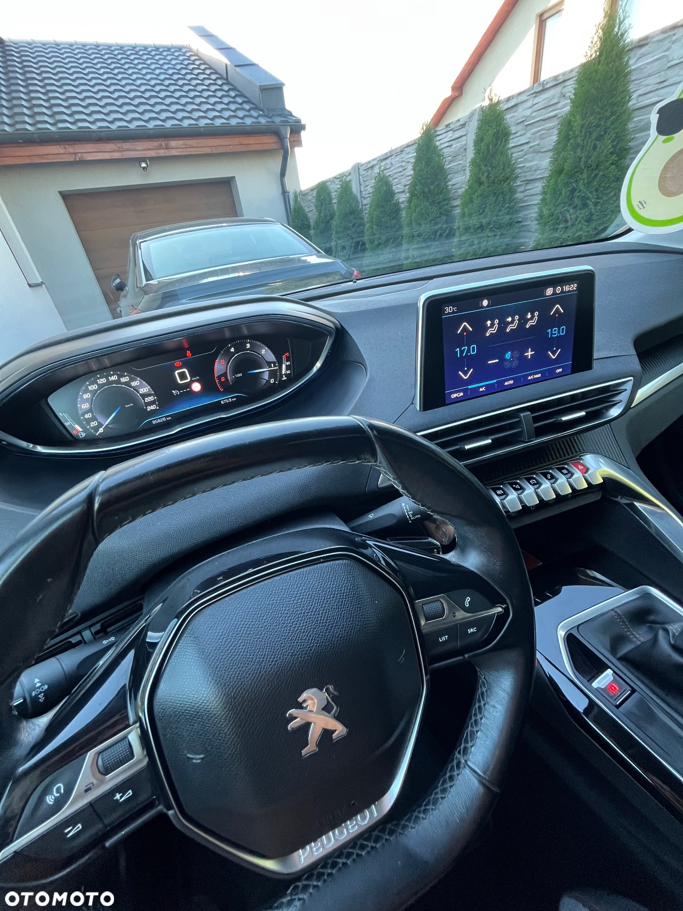Peugeot 3008 1.6 BlueHDi Active S&S - 11