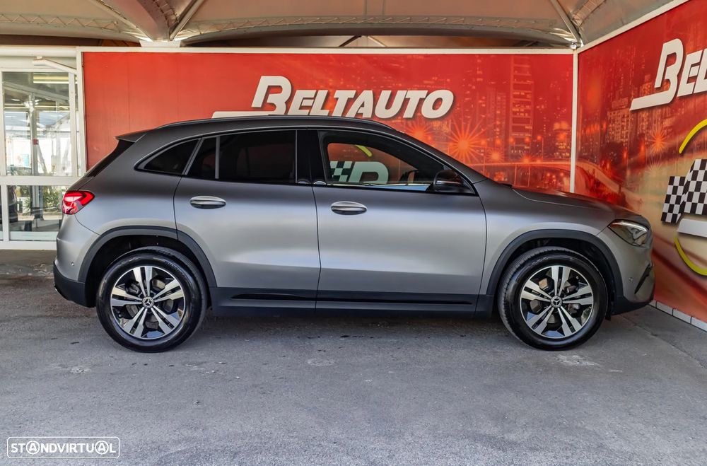 Mercedes-Benz GLA 180 d Progressive - 4
