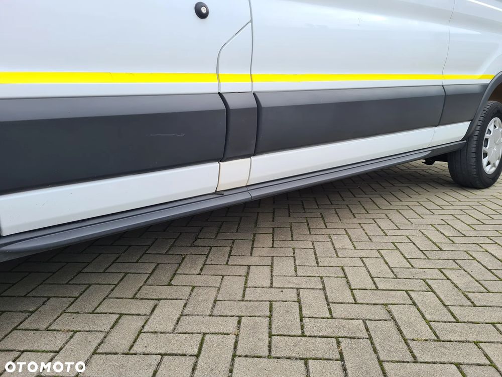 Ford Transit - 29
