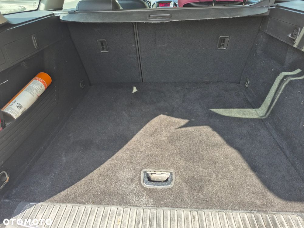 Opel Astra 1.6 CDTI Sport - 11