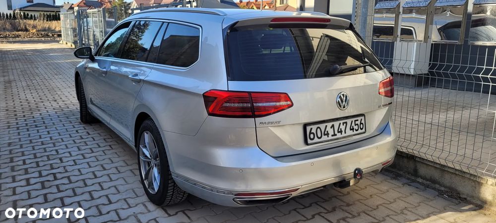 Volkswagen Passat - 18