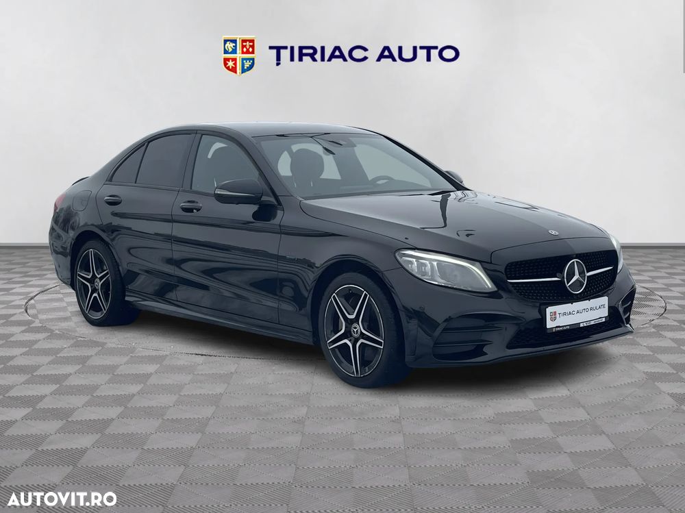 Mercedes-Benz C 300 e 9G-TRONIC AMG Line - 8