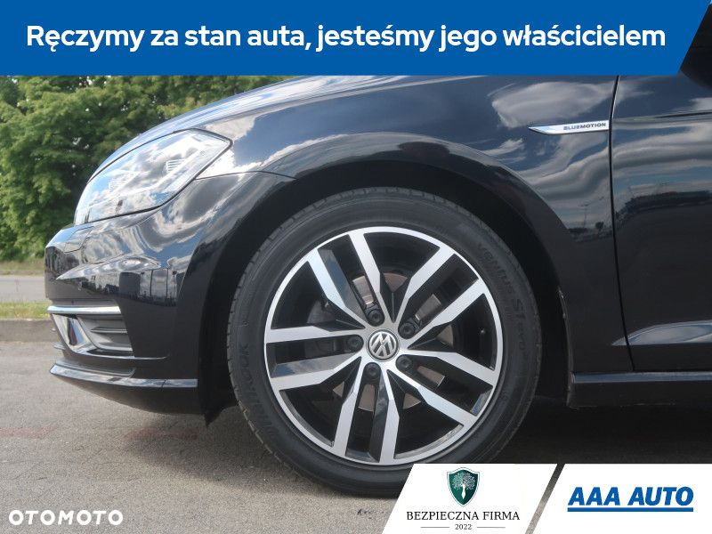 Volkswagen Golf - 16