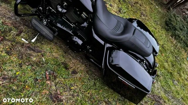 Harley-Davidson Touring Road King - 8