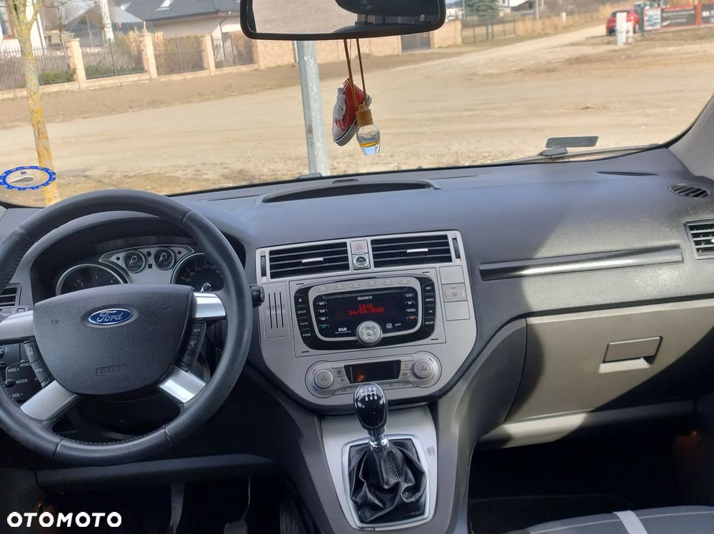 Ford Kuga 2.0 TDCi Titanium - 10