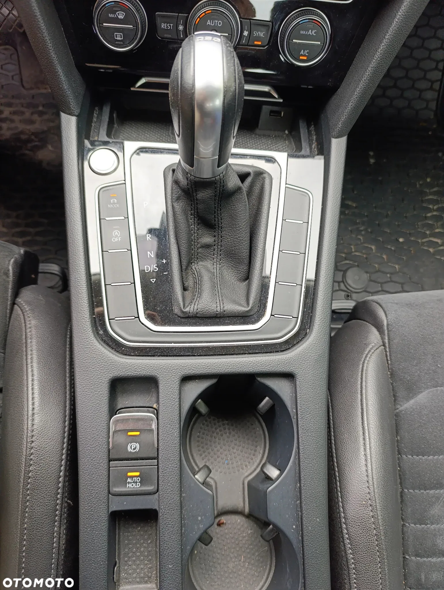 Volkswagen Passat 1.8 TSI BMT Highline DSG - 14