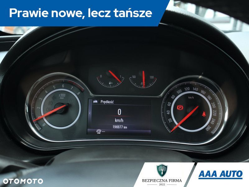 Opel Insignia - 13