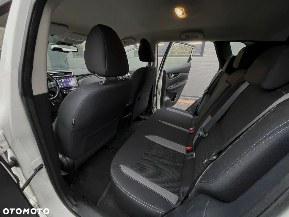 Nissan Qashqai 1.5 dCi N-Connecta - 20