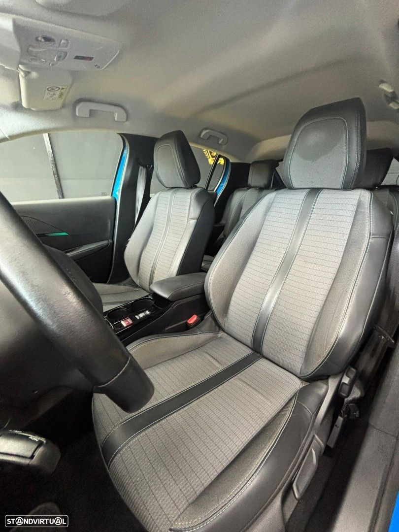 Peugeot e-208 50 kWh Allure - 5