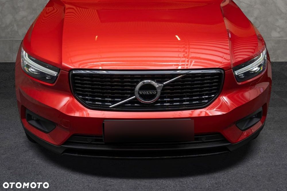 Volvo XC 40 T5 Twin Engine DKG R-Design - 3