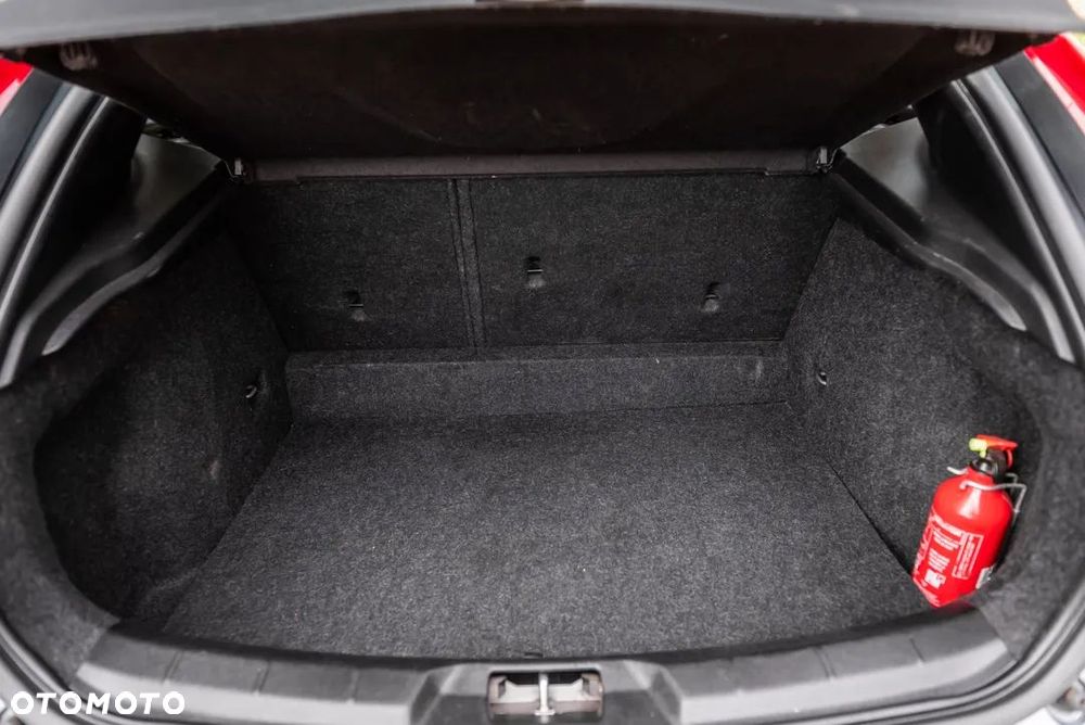 Volvo V40 D2 Drive-E Base - 29