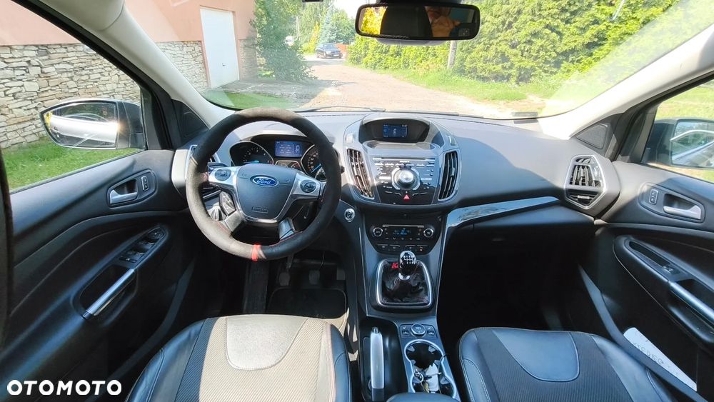Ford Kuga 2.0 TDCi 4WD Titanium - 14