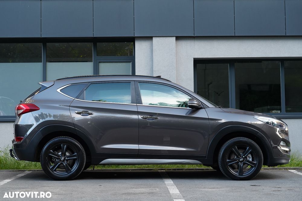 Hyundai Tucson 2.0 CRDI 4WD 6MT Style - 25