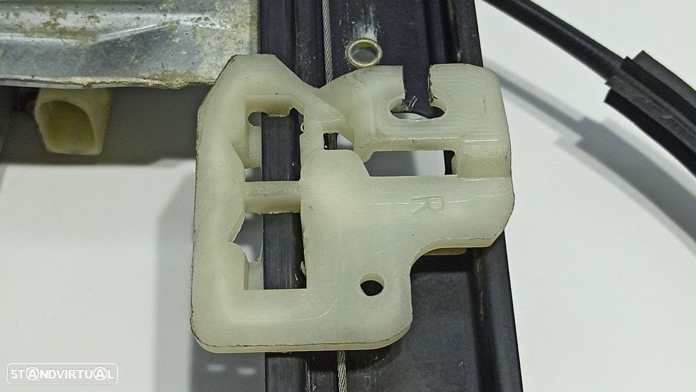 ELEVADOR FRENTE ESQUERDO BMW X5 (E53) 4.4I AUTOMáTICO - 5