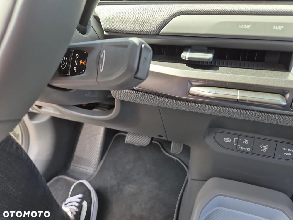 Kia EV3 81.4kWh Earth - 15