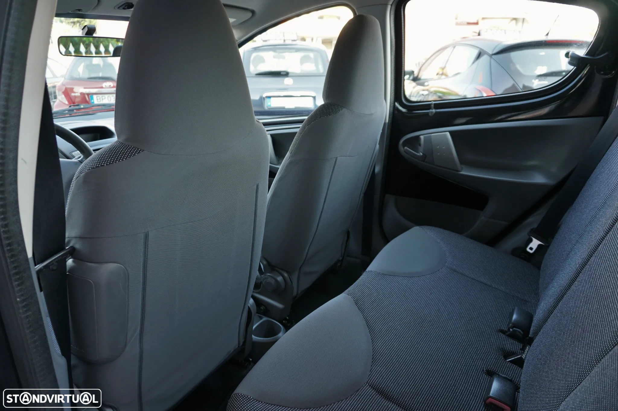 Peugeot 107 1.0 Trendy - 12