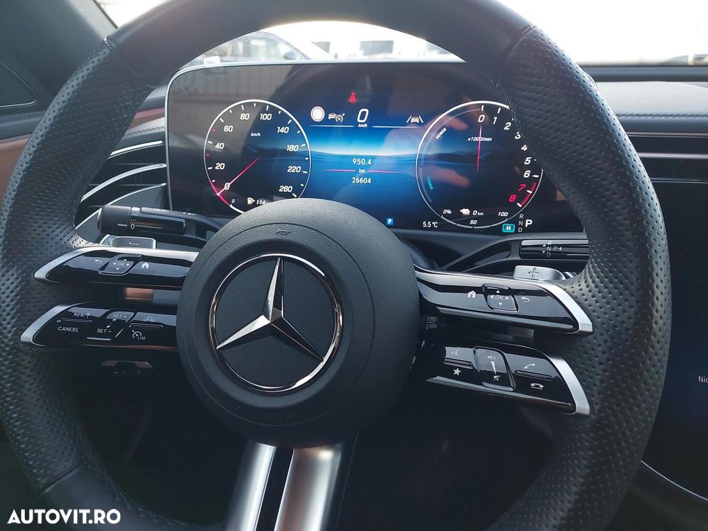 Mercedes-Benz E 400e 4Matic 9G-TRONIC AMG Line NIGHT Edition - 19