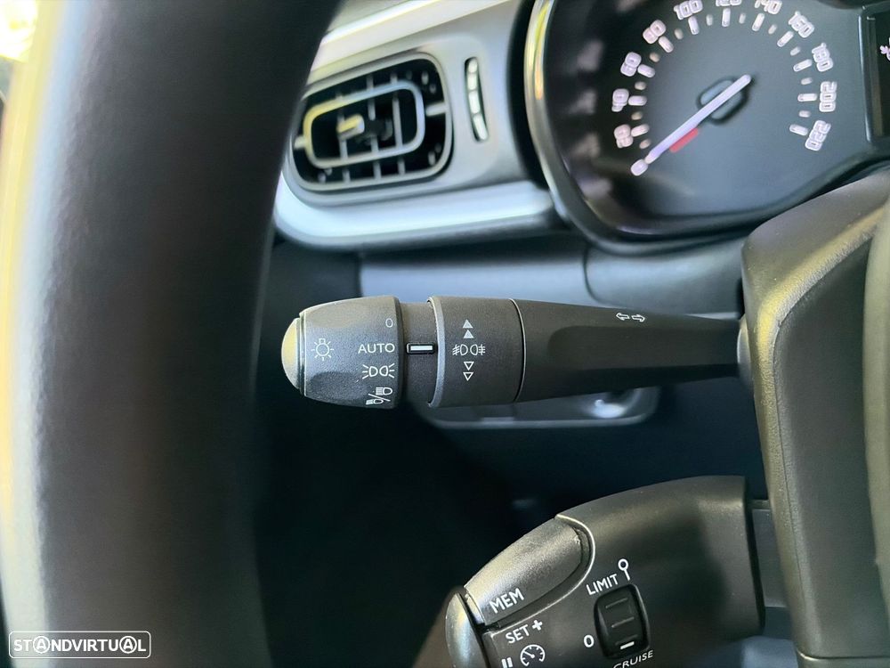 Citroën C3 1.2 PureTech Shine - 13