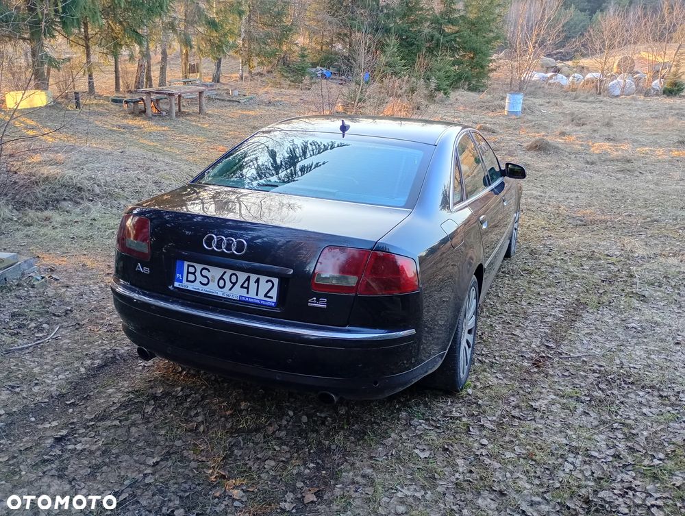 Audi A8 4.2 Quattro - 7