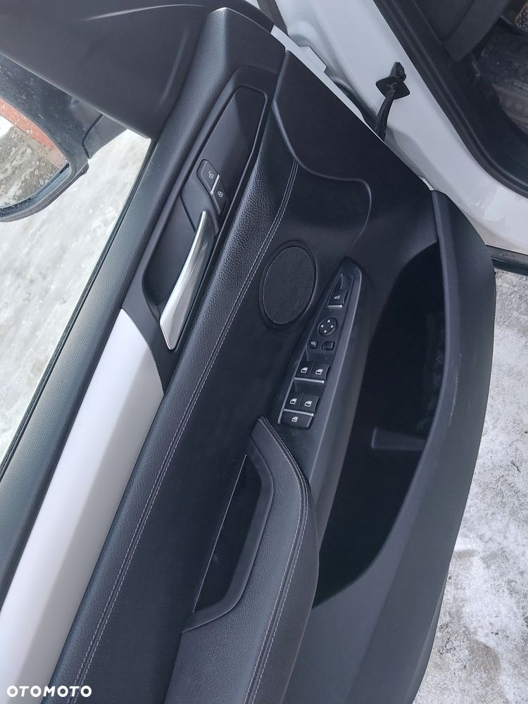 BMW X4 xDrive20d xLine - 10